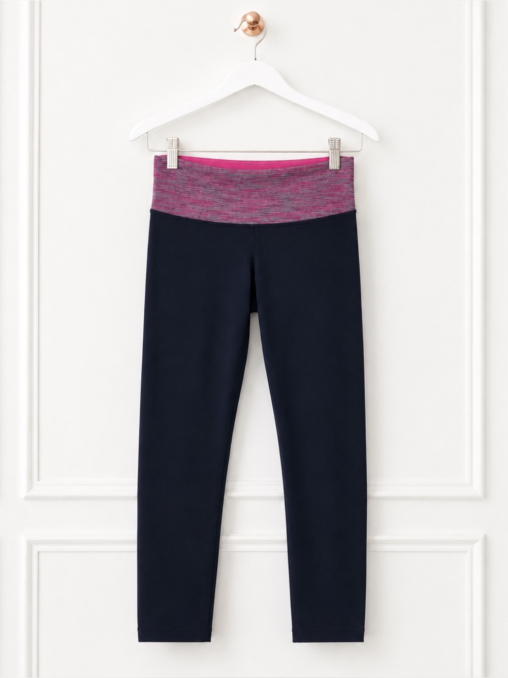 Lululemon $86 Size 4 Low Rise Crop Black Pink Space Dye Activewear Y2K Leggings